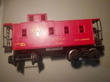 3 Vtg Lionel Train Cars Plus 1 American Flyer