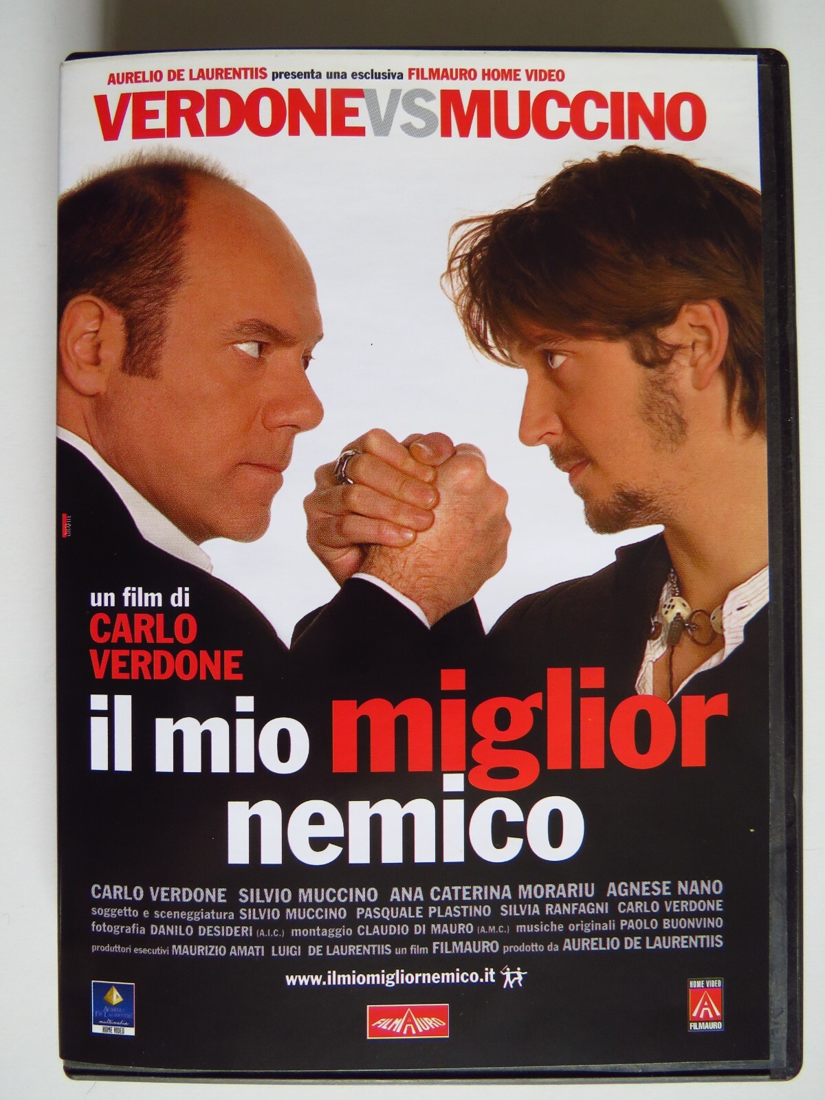 Foto 1 di 4