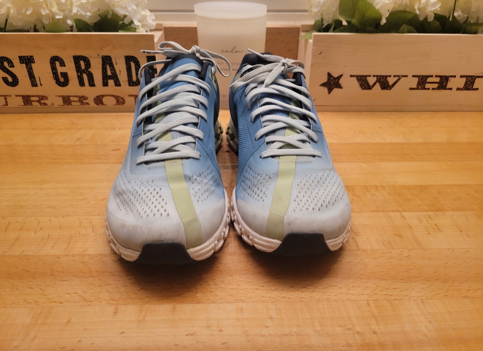 On Running Cloudflow Running Sneakers Niagara/Mea… - image 3