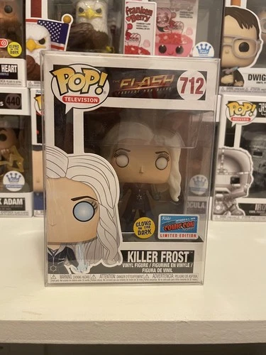 Funko Pop! The Flash: Killer Frost 2018 NYCC Official Sticker #712 GLOW