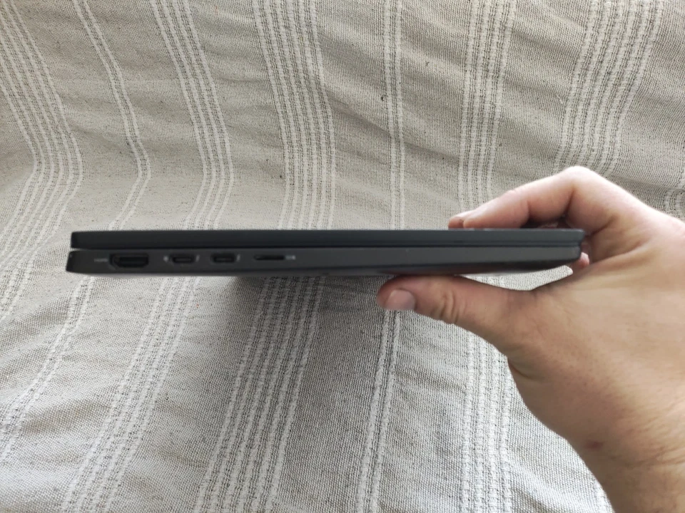 Dell Latitude 7410 · i5-10310U · 16GB · 256GB, foto 4 di 5