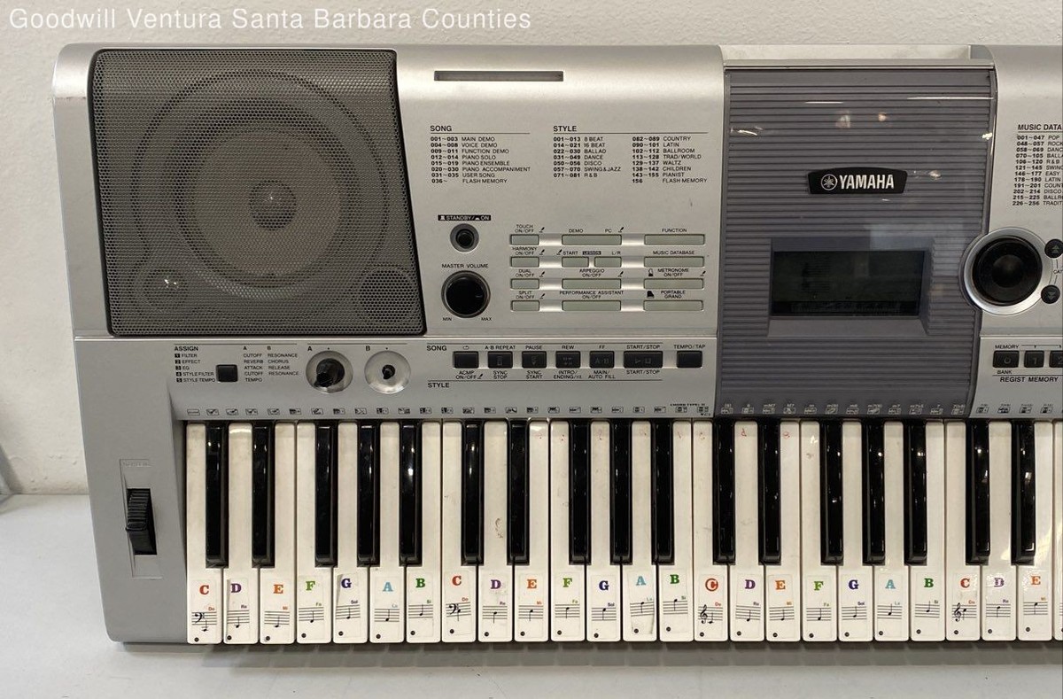 Yamaha PSR-E403 61 Key Portable Electronic Keyboard | eBay