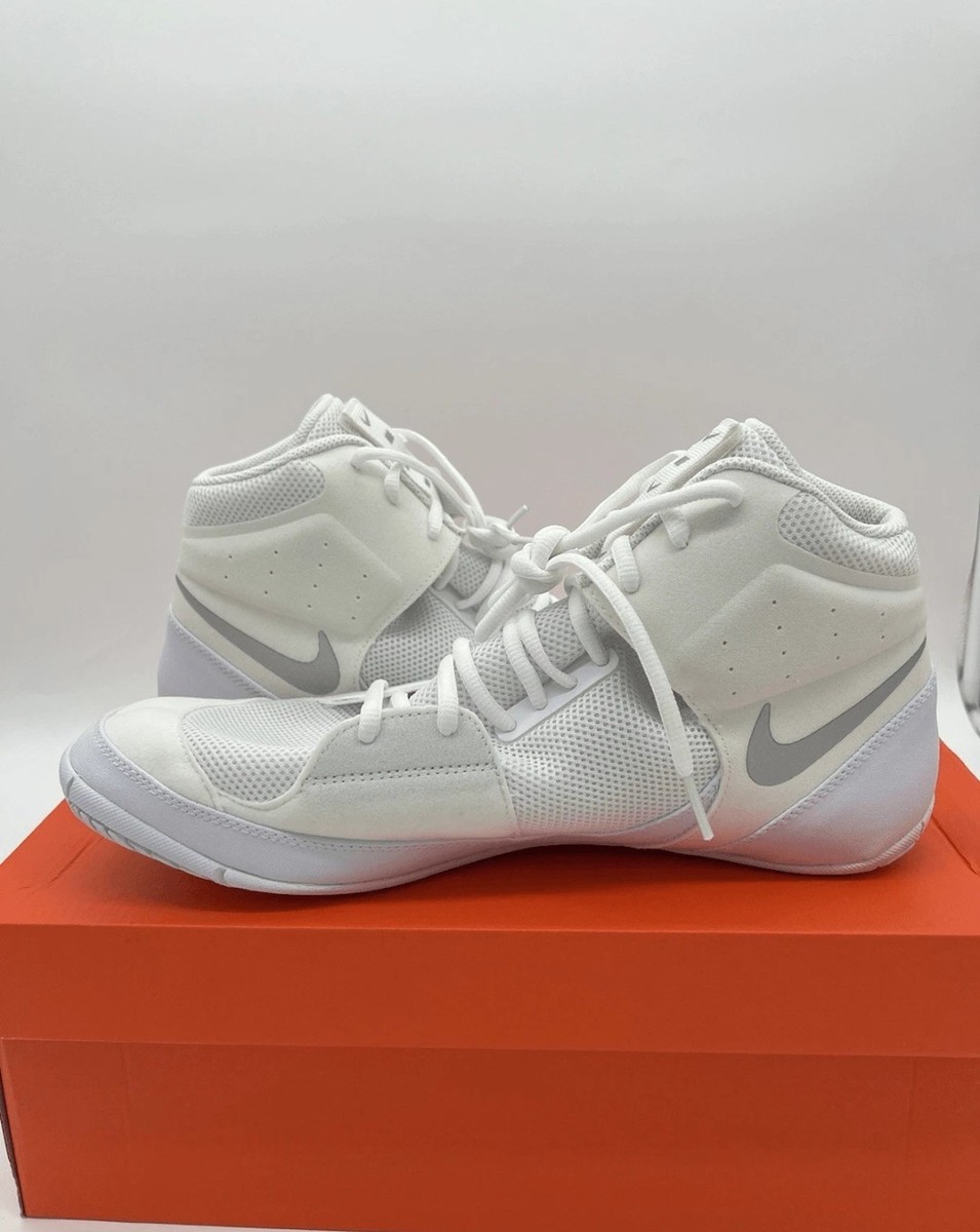 New‎ Nike Fury Wrestling Shoes Mens 13 White Silver Metallic MMA Combat Boxing Nike Fury Wrestling Shoes Men main image 2