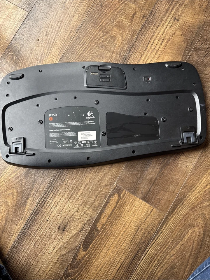 Logitech K350 (820-002546) Wireless Keyboard. No USB Doggle - Image 2 of 3