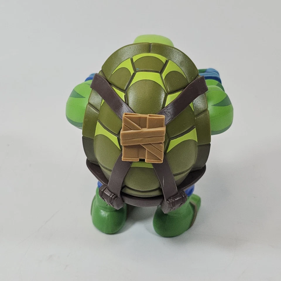 Экшн-фигурка TMNT Leonardo Shadow Ninjas Playmates 2019 5 дюймов Bulkyz игрушки для больших мальчиков - Изображение 2 из 4