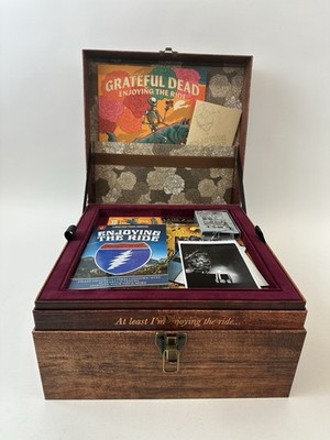 GRATEFUL DEAD 