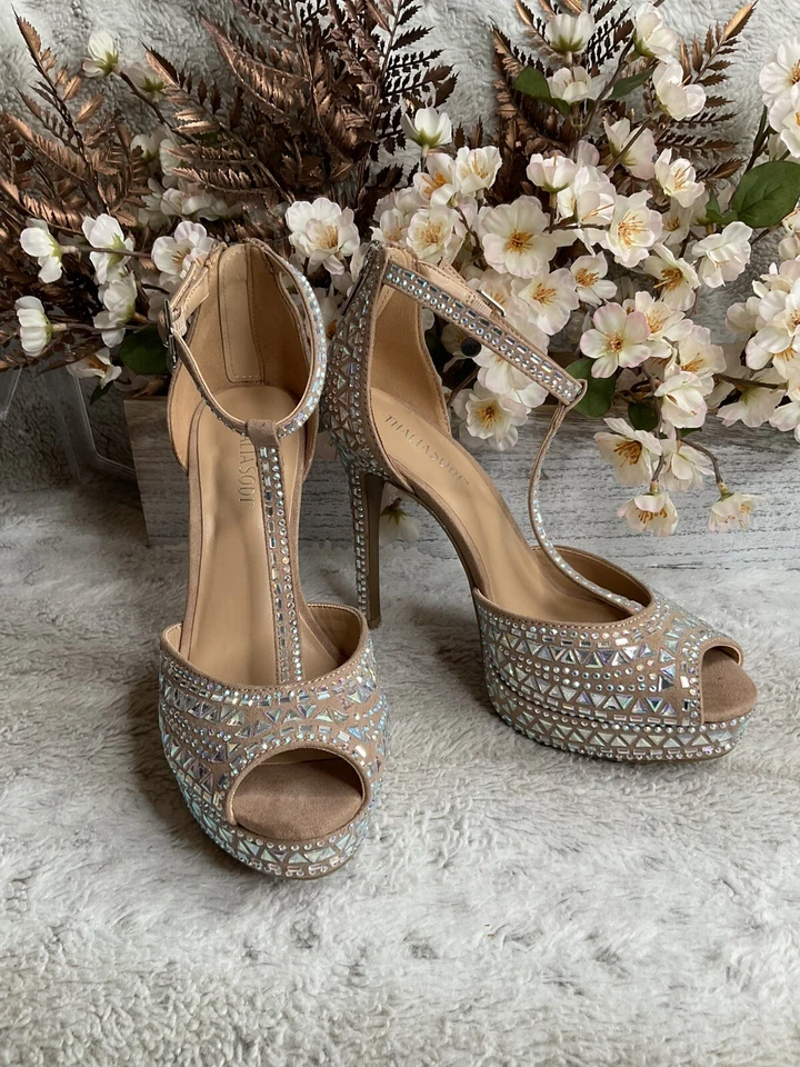 Zapatos de salón Thalia Sodi para mujer Chace plataforma 7 tostados medianos. Foto 2 de 4