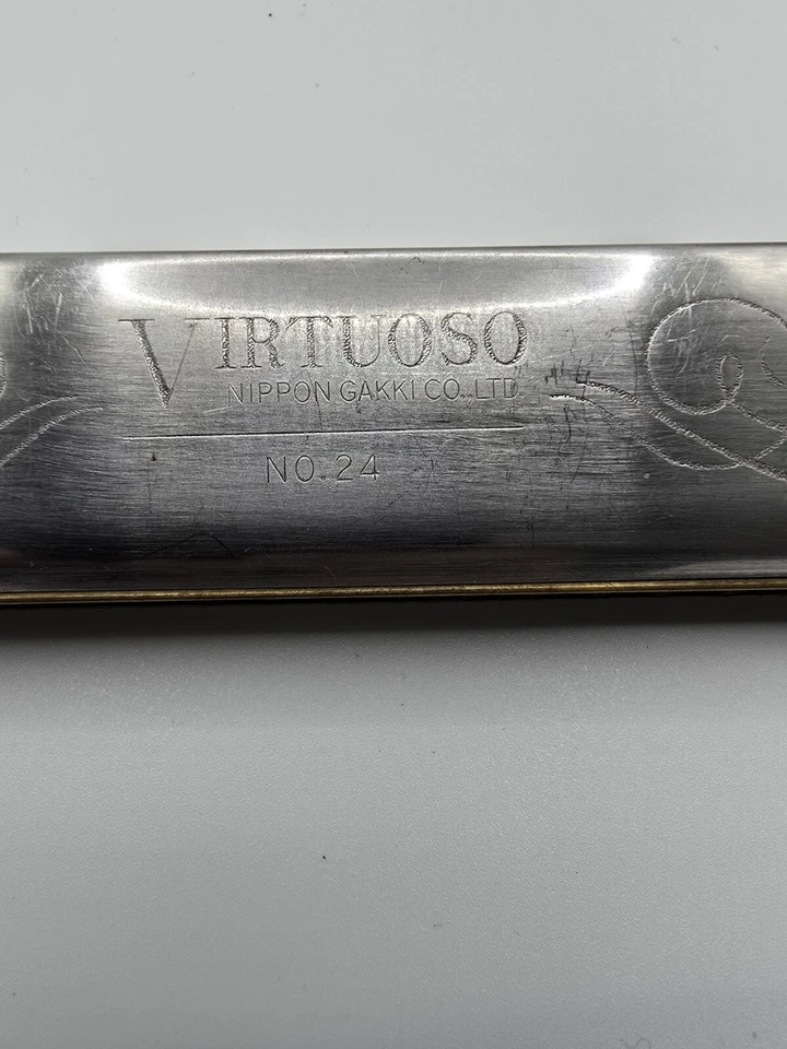 "Armónica vintage Yamaha Virtuoso número 24 Nippon Gakki 7""" Foto 3 de 4