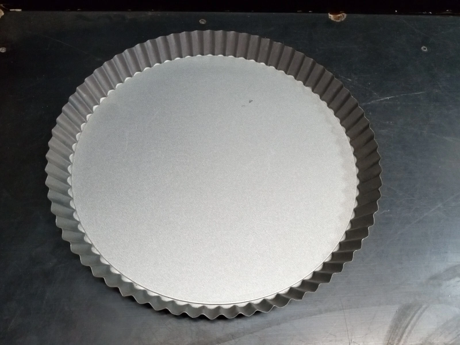 Tart Quiche Pie Plate 9 1/2" Pan Non Stick Steel removable Loose Bottom