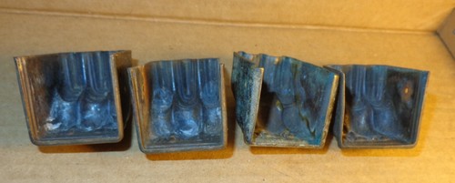 4 Vintage Hardware Metall Klauenfüße Möbel Waschtisch Tisch Kommode Kappen Abdeckungen - Bild 6 von 10