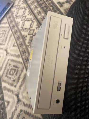 Pioneer 10x/40x 5th generation Dvd-rom drive, code dvd-114 august 1999 - 第 3/10 張圖片