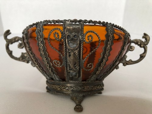 CANDY SERVING Nut BOWL Amber Orange Square Glass Metal Frame Decor and Handles - Picture 4 of 12