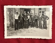SOLDIERS W SPORT SHIRTS POSING WW2 WWII German Military photo Picture