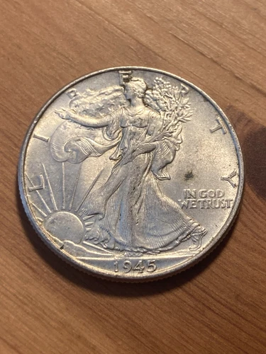 1945 P Walking Liberty Half Dollar - AU - As Shown! (#905)