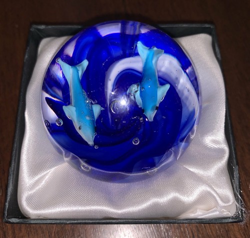 Dolphins Blue Swirl - Picture 2 of 5