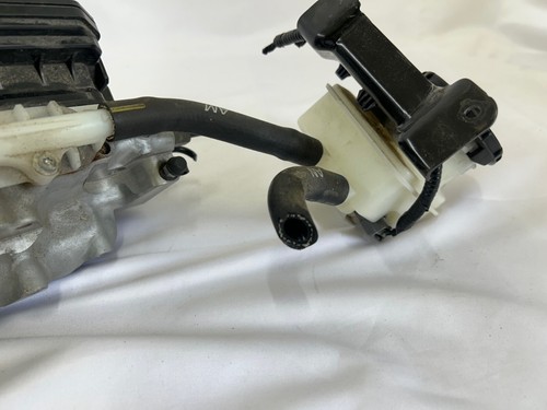 18-20 HONDA ACCORD HYBRID Power Brake Booster Simulator Module W/ Reservoir OEM - Picture 6 of 8