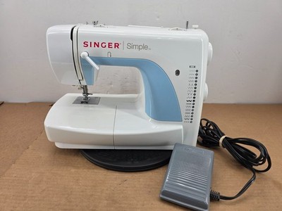 SINGER Simple 3116 Portable Electric Sewing Machine  Tested/Working