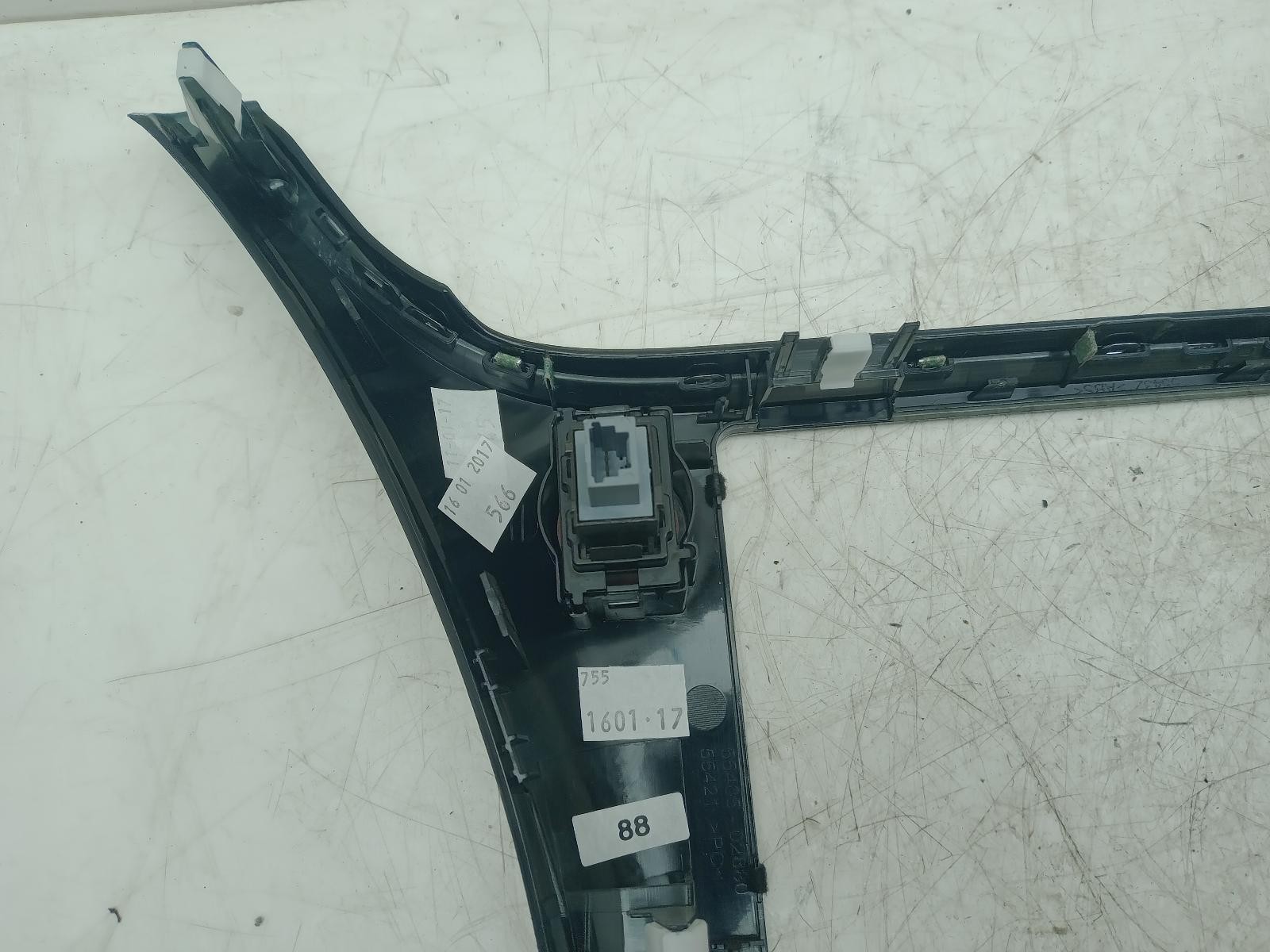 TOYOTA AURIS DASHBOAR TRIM DISPLAY PANEL HAZARD SWITCH MK2 2015-2019 5540502880