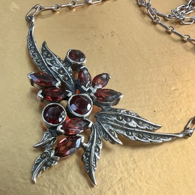 Vtg Garnet Cluster Necklace Flower Leaf 925 Sterling Silver