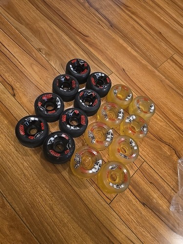 Rollerbones Bowl Bombers 62mm Wheels 16 Wheels 103a Black & Clear