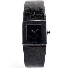 Chanel Matelassé watch H0009