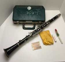 Vintage Bundy Resonite Selmer Clarinet w/ Case