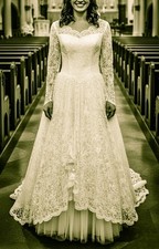 Vintage 1960's "Bride's House" Wedding Dress