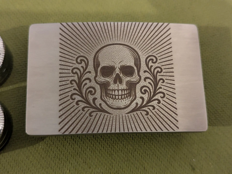 Juego de regalo de motociclista grabado personalizado encendedor, pernos de cabeza, hebilla de cinturón Harley Foto 2 de 4