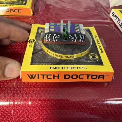 Witch Doctor Battlebots Push Strike Bite Force Toy #413-5190  New In Box