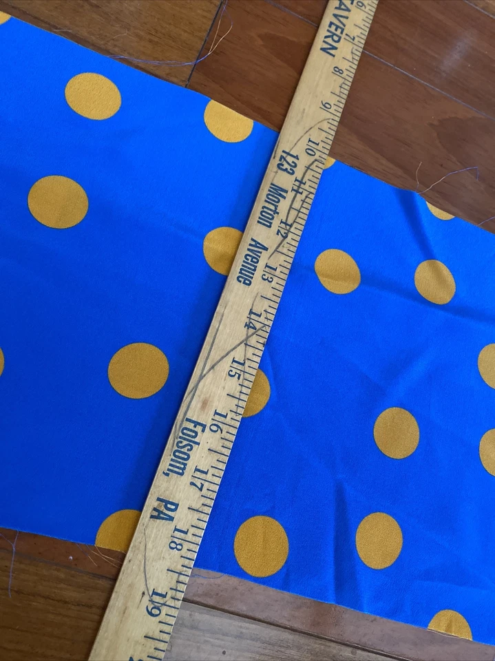 Pure 100% Silk Crepe De Chine Remnant Fabric Quilt Masks Hairband Scrunchie - Image 3 of 4