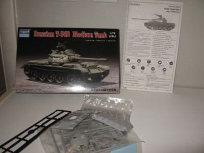 RUSSIAN T-55 T54A T-54B 【TRUMPETER】 USSR T-54B Tank Trumpeter 07281