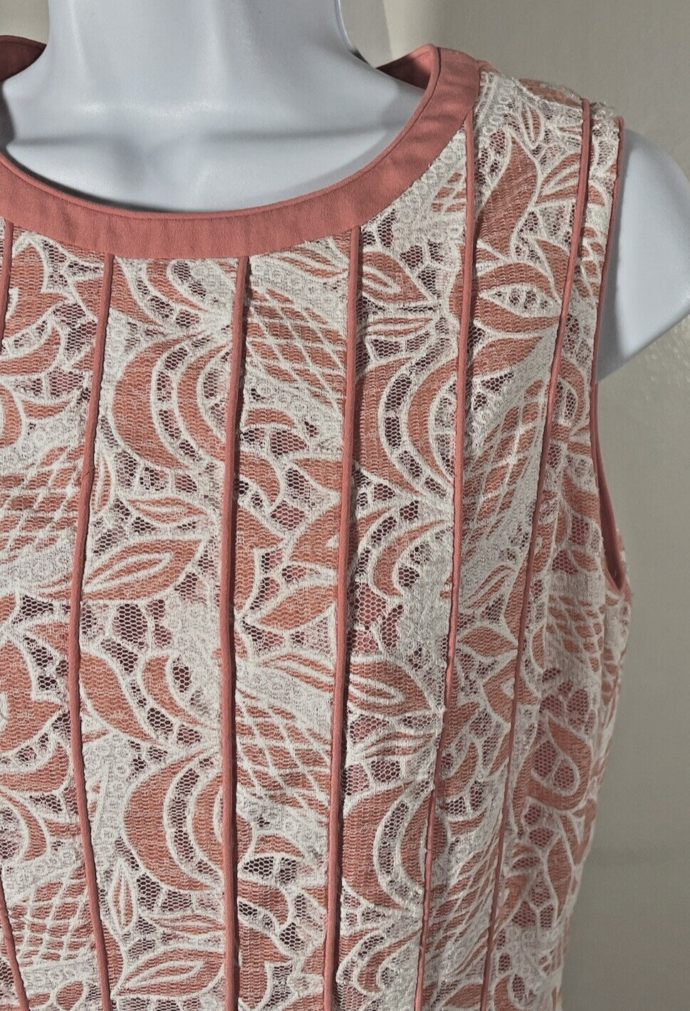 Antonio Melani Dress Women 4 Lace Overlay Coral Flattering Seaming Career Boho