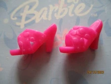 BARBIE DOLL / PAIR OF SHOES ...... (1900)