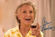 Cloris Leachman autograph signed 20x30 cm picture