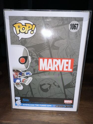 Funko POP! Spider-Man (Bug-Eyes Armor) #1067 - Caja Convención de Invierno 2022 11 - Imagen 3 de 7