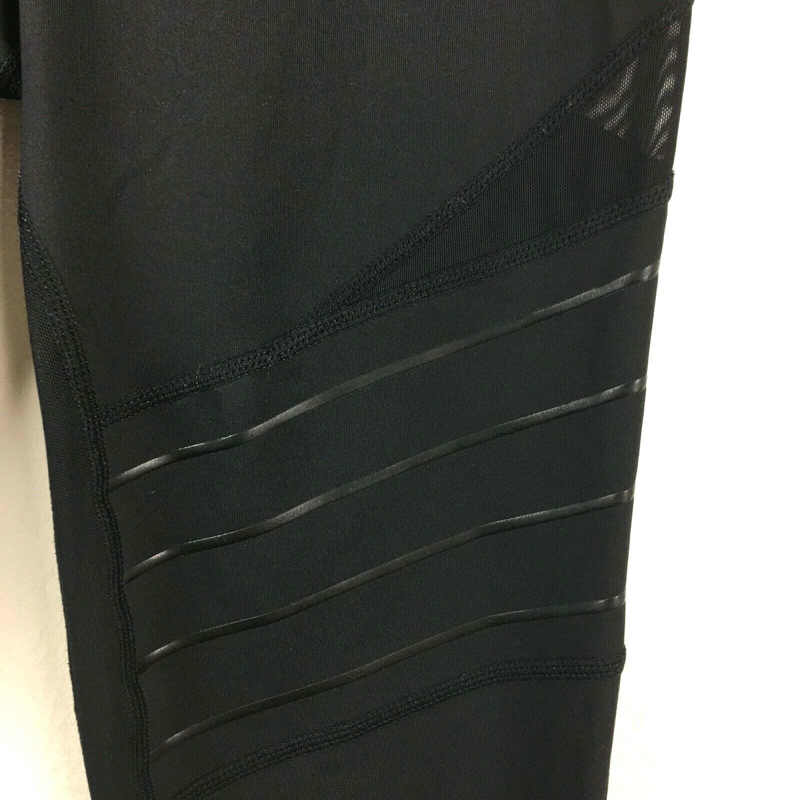 Picture 3 of 11