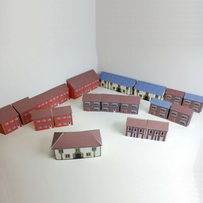 SCALEMODELBUILDINGS.CO.UK Model Railway Low Relief Card Z Gauge Houses Pack of 33 1/220 Scale Set 19