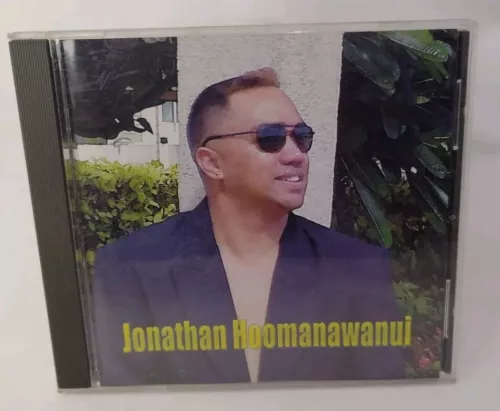 Jonathan Hoomanawanui CD - Self-Titled -2000 Blue water Records 🌺🌺🌺🎶🤙