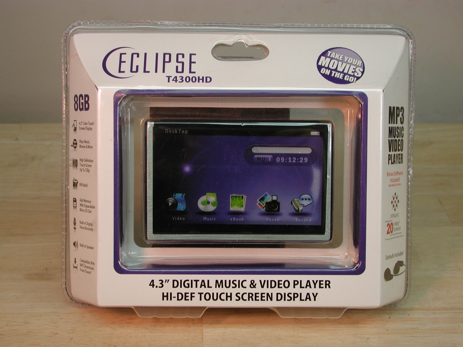 - Hd Touch Screen, Mp4, Mp3, Fm