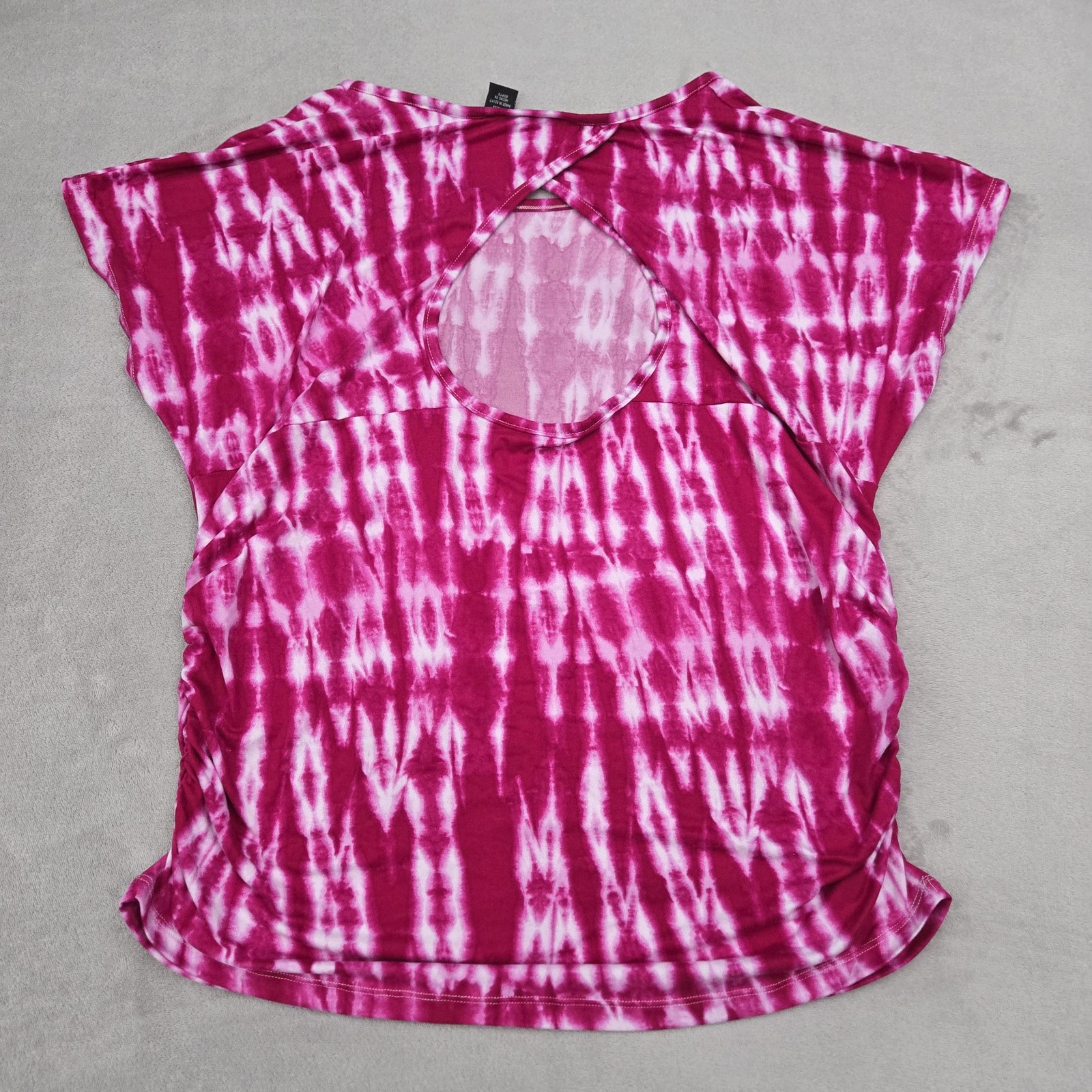 Jennifer Lauren Plus Shirt Womens 2X Ruched Sides Keyhole Back Tie Dye Top
