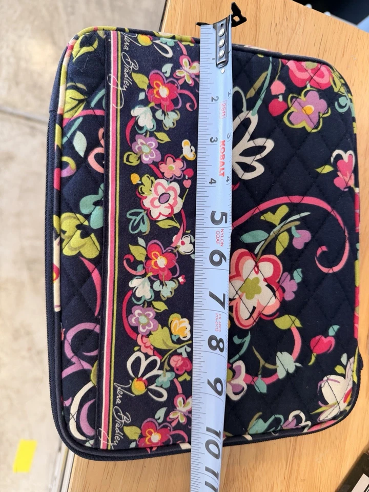 Vera Bradley iPad E Reader Case Navy Blue Floral, 8”x10” - Image 3 of 4