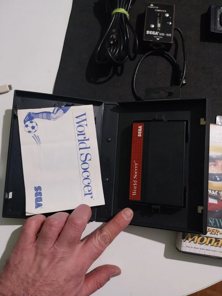 CONSOLE SEGA MASTER SYSTEM 2 PAL 3006-1B USATA COMPLETA CON GIOCHI - Immagine 3 di 4