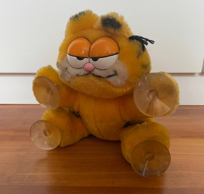 Garfield Dakin Climper 18 cm I'm climping the wall for you