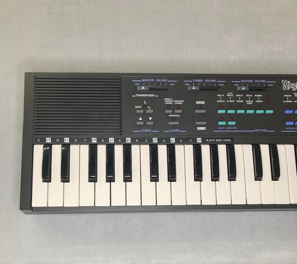 Vintage 1980s Rhythmic 6 Squarewave PCM Synthesizer LoFi Electronic Keyboard '86 - Image 3 of 4