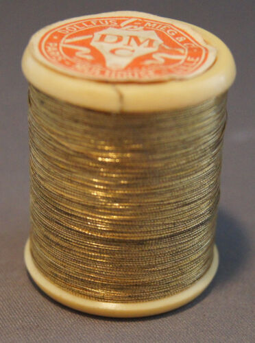 OLD GOLD ROUND THREAD/TINSEL ON WOODEN SPOOLS
