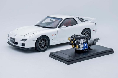 1:18 Mazda RX7 Spirit R w/13B Engine Display -- White -- Polar Master