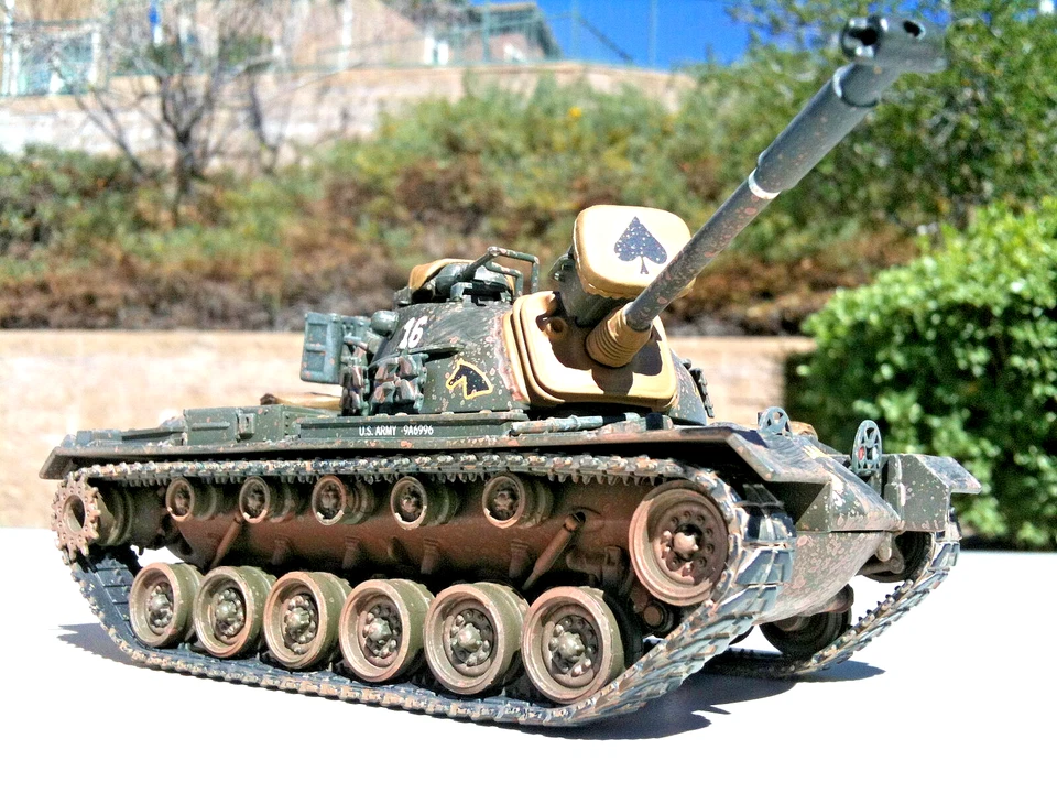 Corgi M48A3 Patton Battle Tank US Army "B Barb II" Vietnam War 1:50 Scale - Image 2 of 4