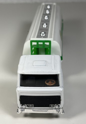 Nice Playart Fast Wheels Scania Semi Truck BP Gas Oil Tanker Trailer HK - Picture 7 of 17