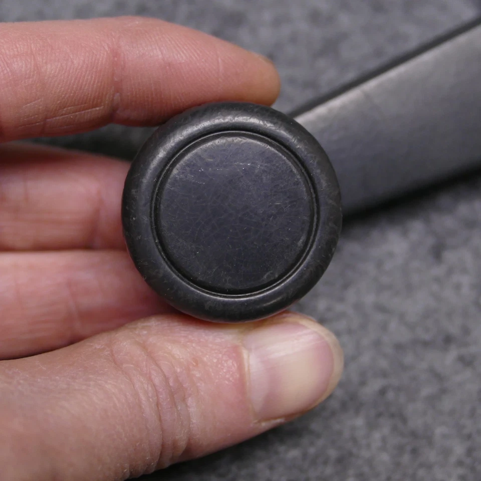 Manivela de ventana manual 14030586 negra OEM 78834 Chevy GMC C/K 1500 1988-1998 Foto 3 de 4