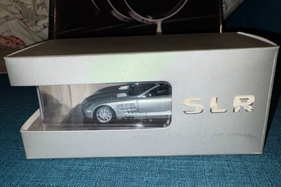 1:43 Mercedes Benz SLR McLaren Roadster Crystal Laurit Silver  B6 696 1005